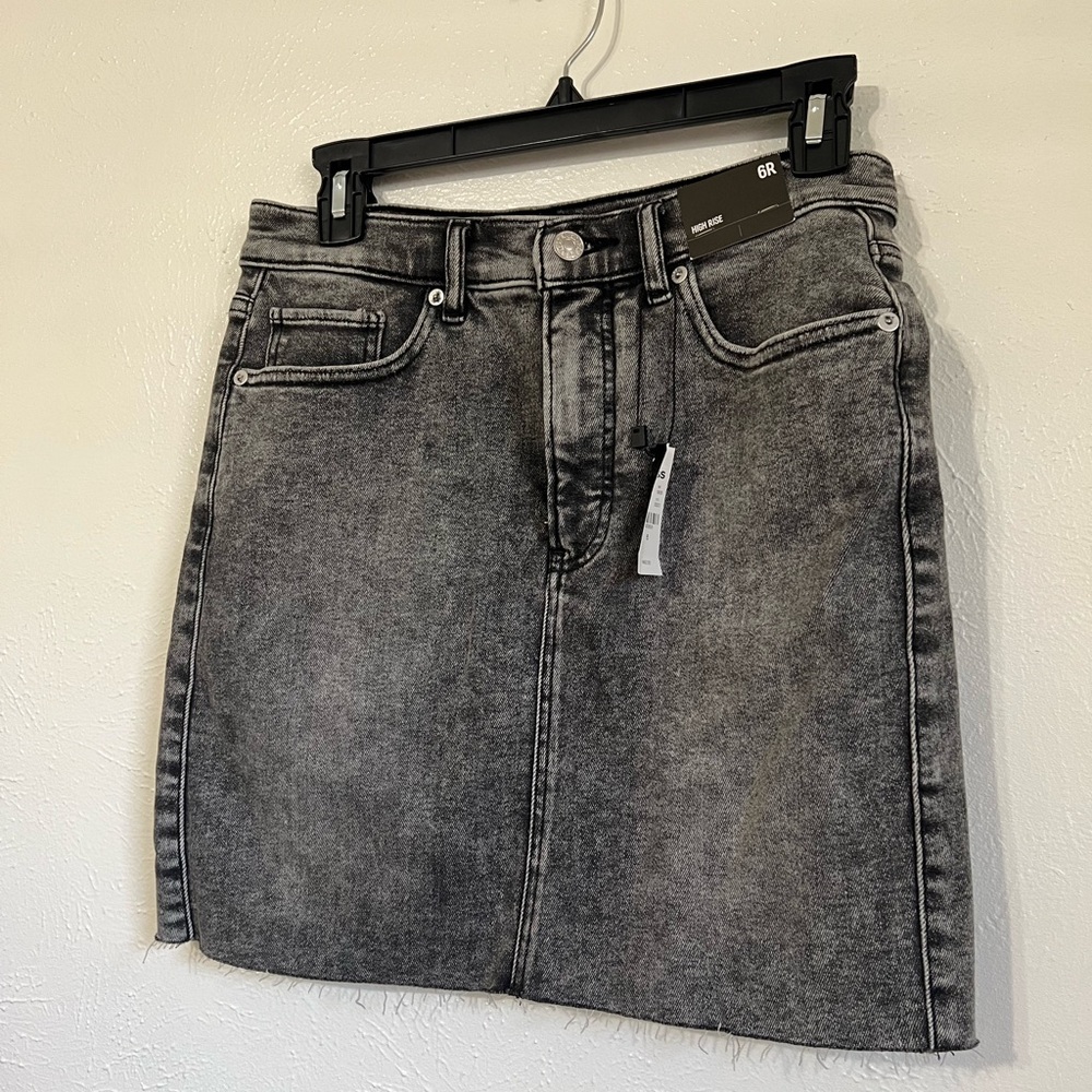 NWT Express High Waisted Black Raw Hem Denim Mini Skirt